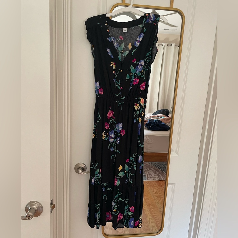 Old Navy floral midi dress